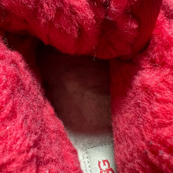 UGG Shearling Fur Red Boot Shoes- 9 - Picture 10 of 11